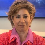 Nadine Kairouz